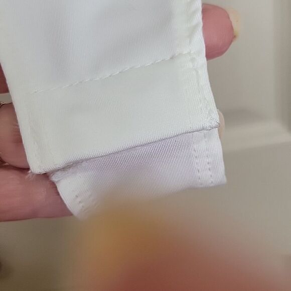 Le Lis White Tee Bodysuit Size Small NWT - Picture 6 of 11